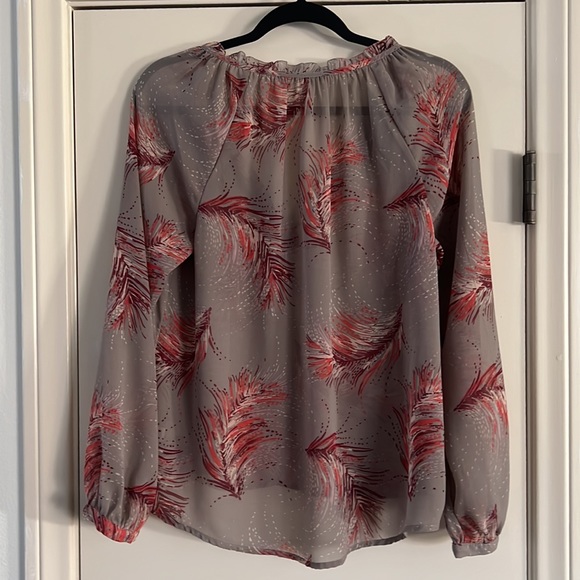 Rubbish Sheer Feather Print Blouse, size large - Picture 4 of 4